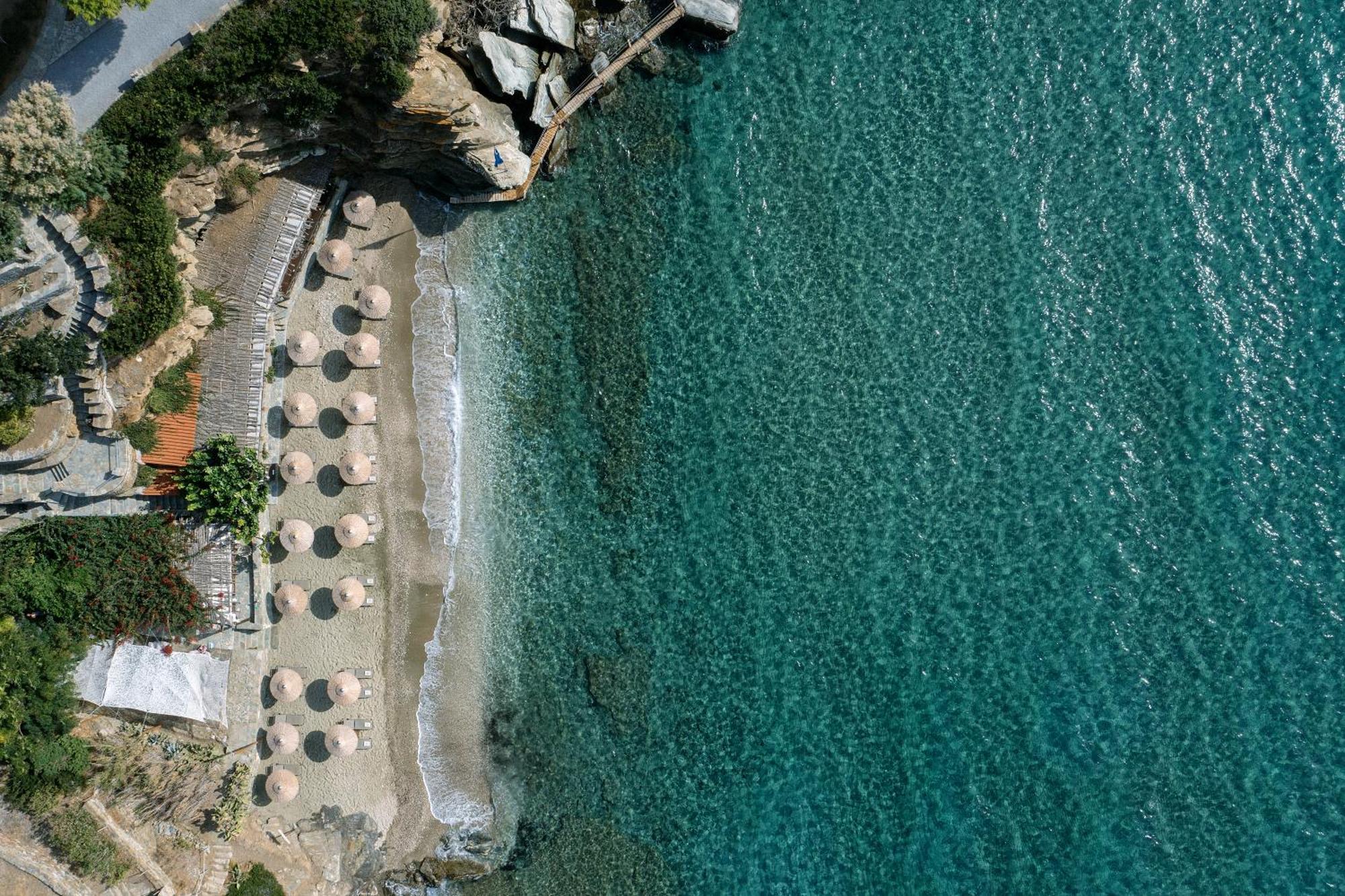 Aneroussa Beach Hotel Баци Екстериор снимка