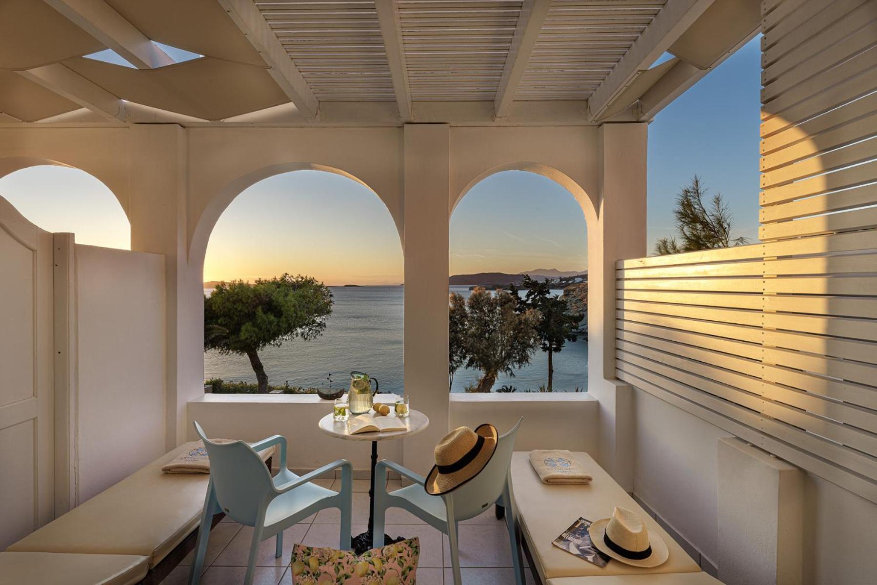 Aneroussa Beach Hotel Баци Екстериор снимка