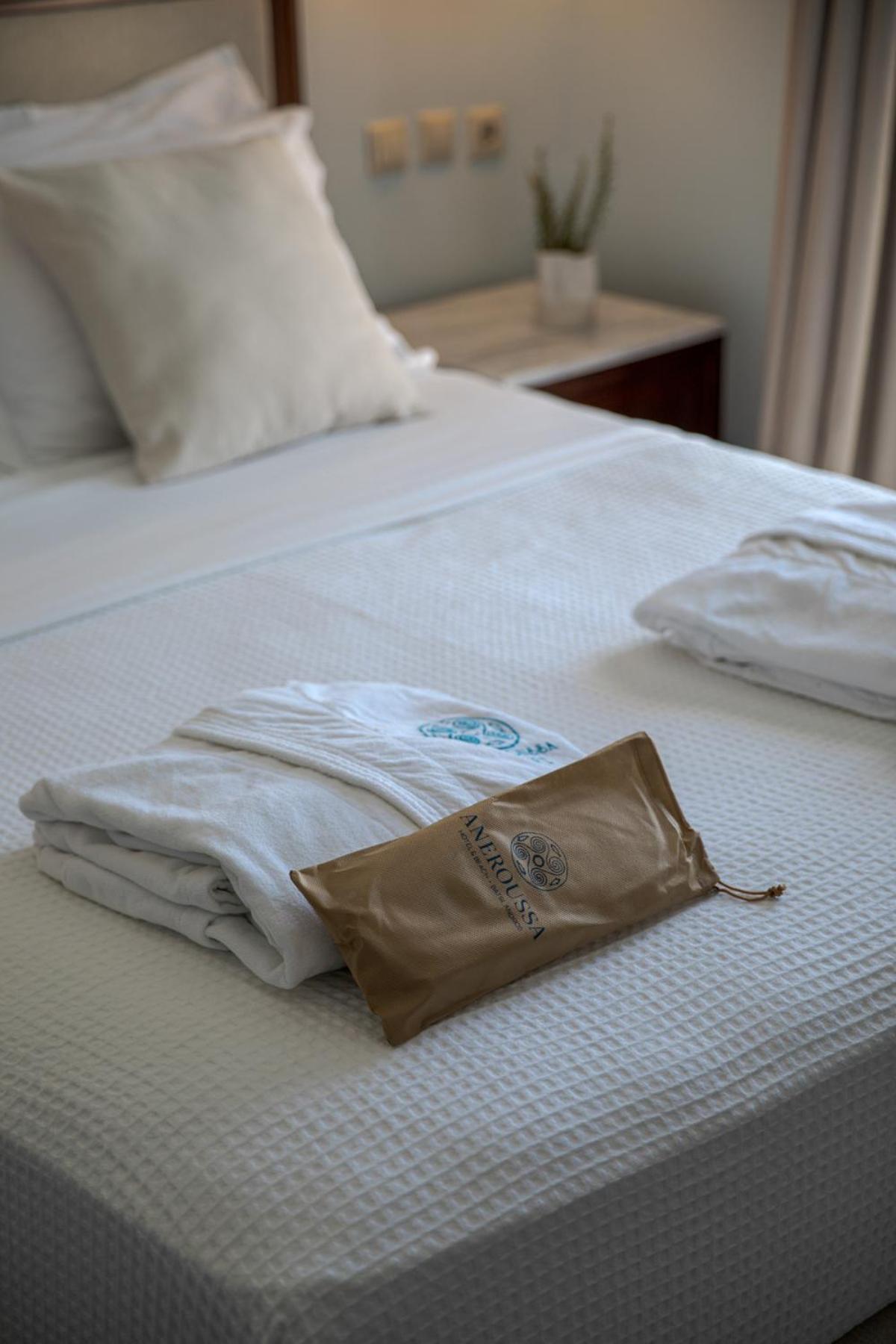 Aneroussa Beach Hotel Баци Екстериор снимка