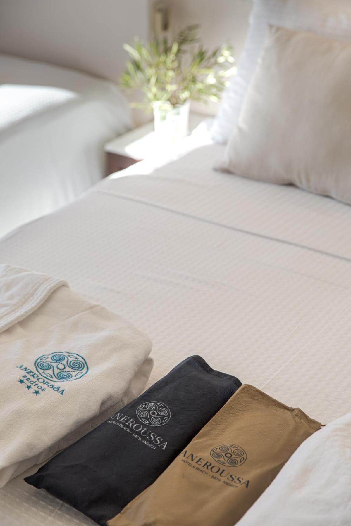 Aneroussa Beach Hotel Баци Екстериор снимка